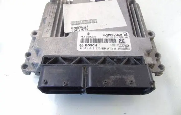Maserati Ghibli Engine control unit/module 0281019675 670007350B