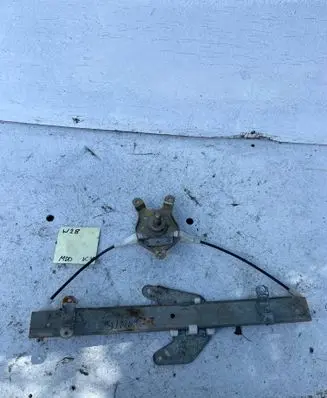 Nissan Sunny Rear door manual window regulator 