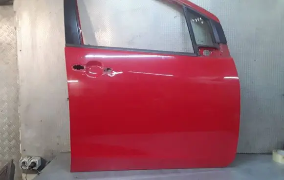 Opel Agila B Front door 