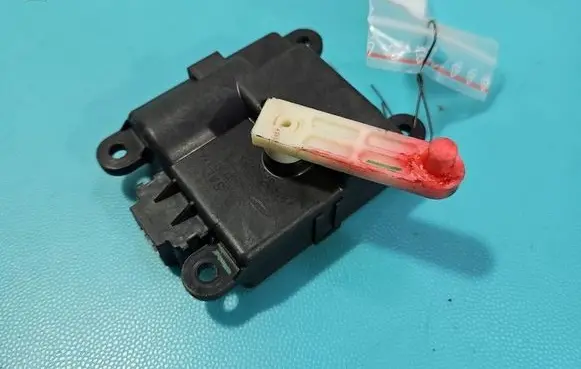 Honda Civic A/C air flow flap actuator/motor A24820A3700002 IMPRK1595556