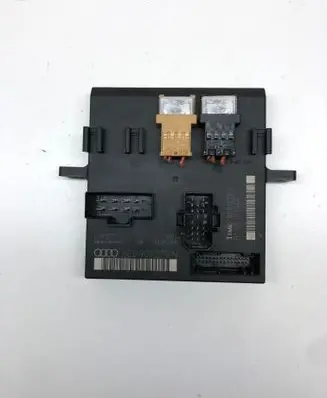 Audi A4 S4 B7 8E 8H Comfort/convenience module 8E0907279N