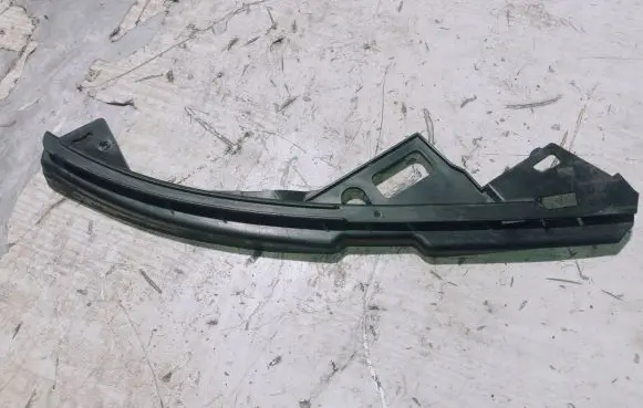 Volvo S40 Headlight/headlamp mounting bracket 30744957