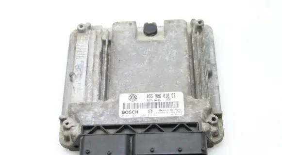 Volkswagen Golf V Engine control unit/module 03G906016CB