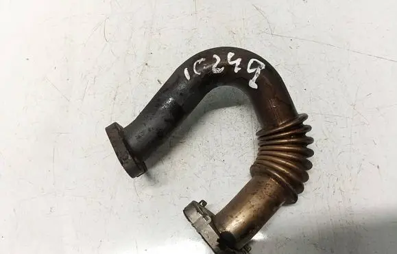 Skoda Octavia Mk2 (1Z) EGR valve line/pipe/hose