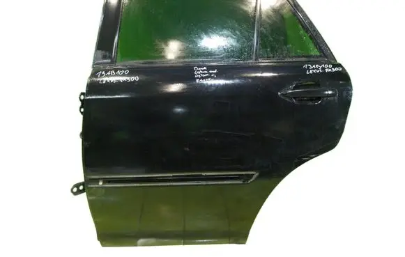 Lexus RX 300 Rear door 