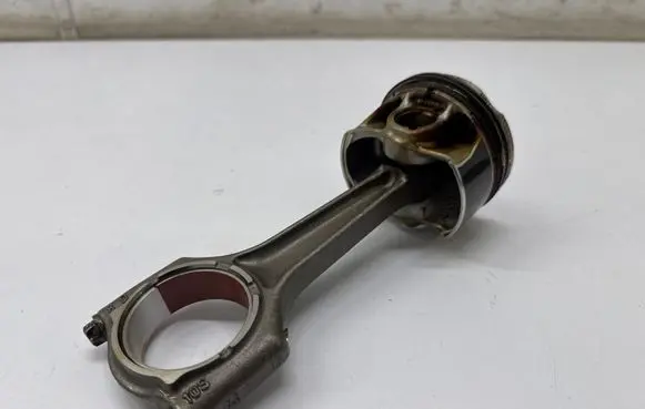 BMW 3 G20 G21 Piston with connecting rod 8697733