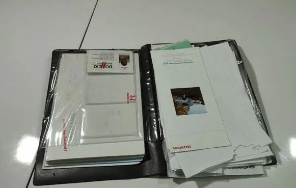 Honda Civic Owners service history hand book 