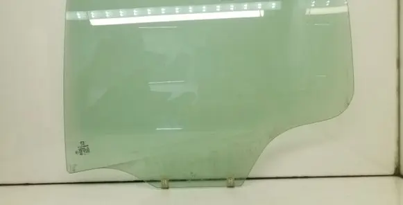 Peugeot 207 Rear door window glass