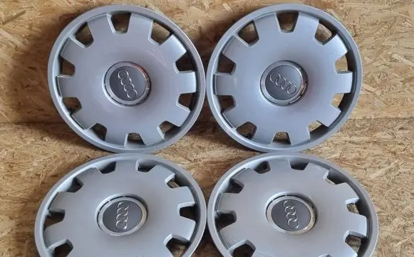 Audi A4 S4 B7 8E 8H R16 wheel hub/cap/trim 4B0601147D