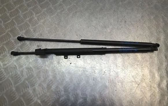 BMW 3 E92 E93 Tailgate/trunk strut/damper 7129215