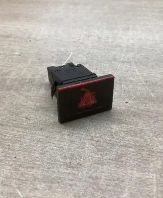 Volkswagen Touareg I Hazard light switch 7L6953235