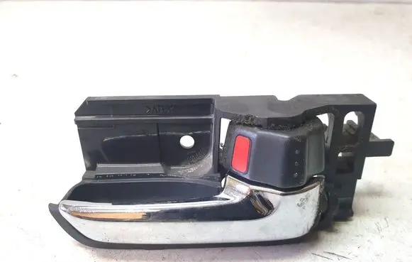 Suzuki Swift I Rear door interior handle 