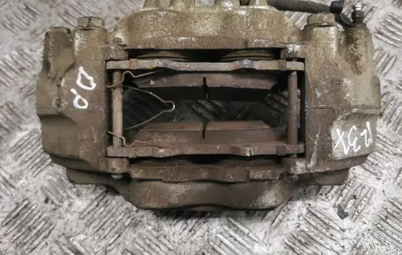 Mitsubishi Pajero Front brake caliper