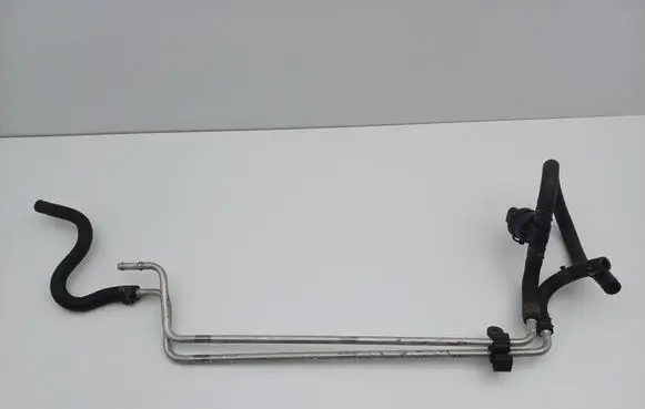 Audi A3 S3 8P Fuel line pipe 038906081B 1K0130307J