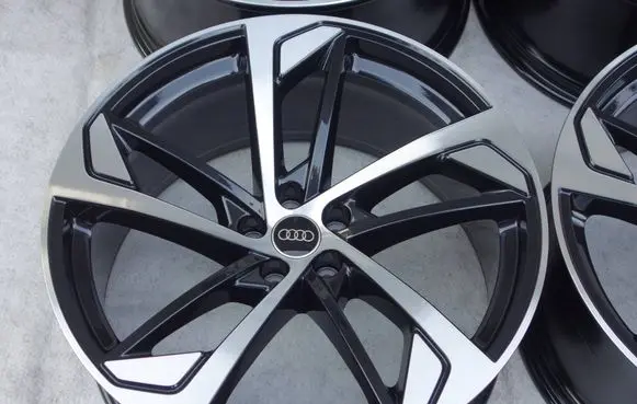 Audi Q7 4M R22 alloy rim 4M0601025N