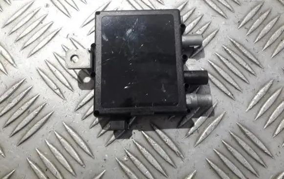 Antenna control unit