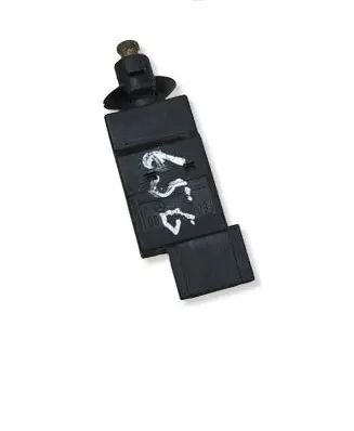 Mercedes-Benz A W168 Brake pedal sensor switch 0015452009