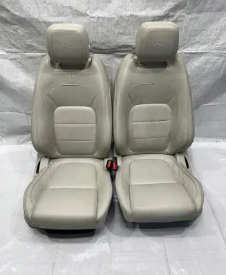 Jaguar F-Pace Seat set 