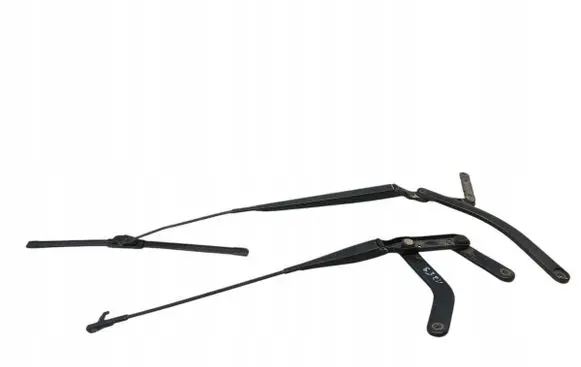 Ford C-MAX II Front wiper blade arm