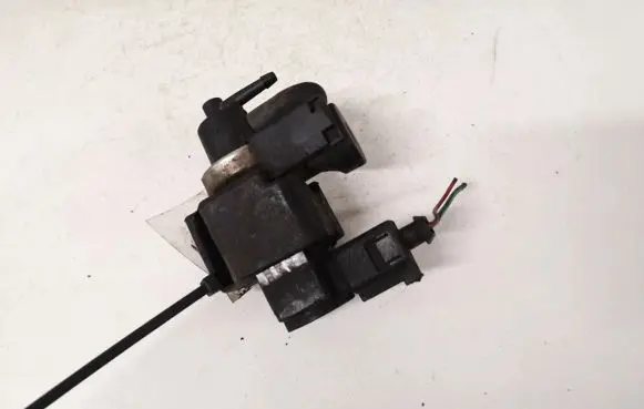 Audi A6 S6 C6 4F Turbo solenoid valve 059906629a