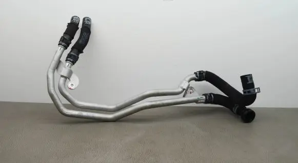 Audi A7 S7 4K8 Engine coolant pipe/hose 4K0121447H 4K0121400C
