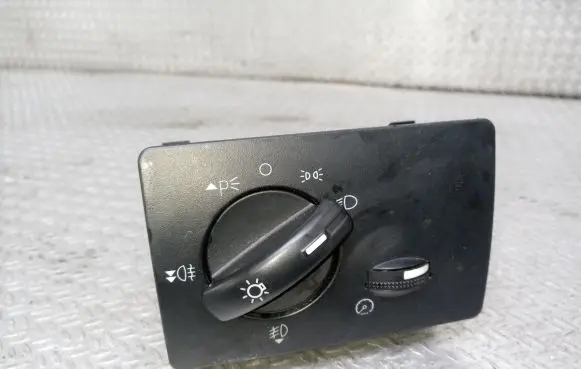 Ford Focus Light switch 4M5T13A024GA