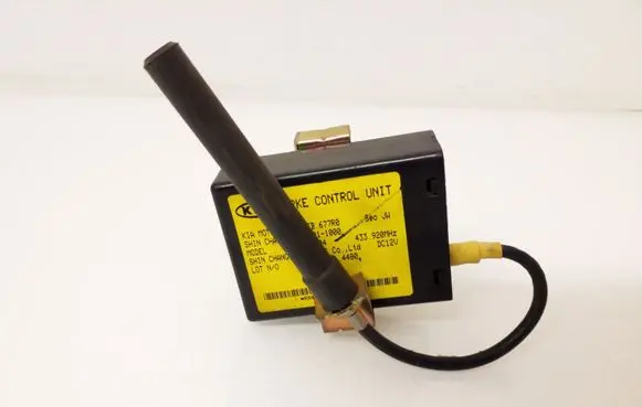KIA Carens I Other control units/modules 0K2FB677R0 4558011000