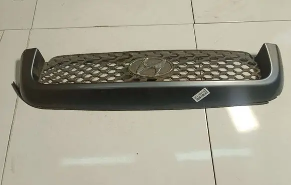 Hyundai Santa Fe Front grill 