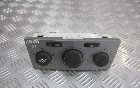 Opel Astra H Interior fan control switch 13269410