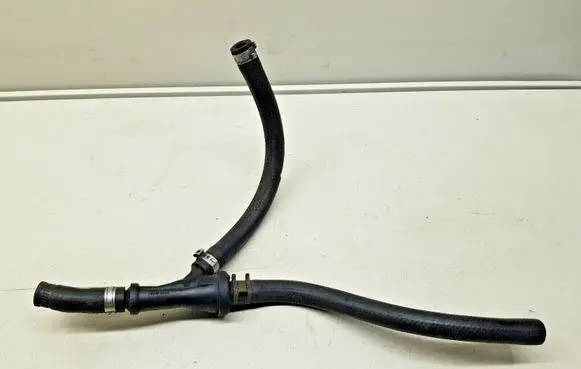 Volvo V70 Valve vacuum 30683365