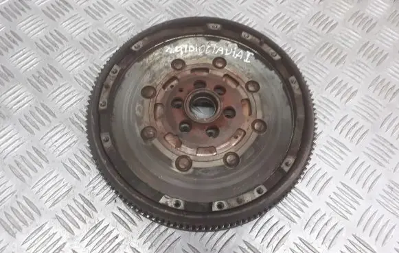 Skoda Octavia Mk1 (1U) Dual mass flywheel 