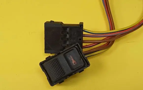 Audi A3 S3 8L Central locking switch button 8L096210701C