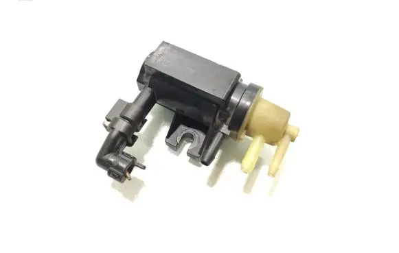 Mercedes-Benz C W204 Vacuum valve A0091533128 70078208