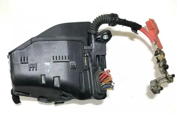 Volvo S80 Fuse box set 6g9t14a076ma 6g9t-14a076-ma