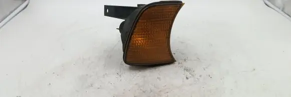 BMW 5 E34 Front indicator light 1384034