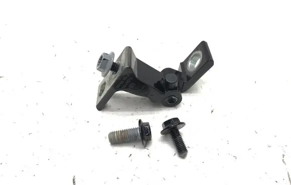 Seat Tarraco Front door lower hinge 8X0831404E 8X4833408A