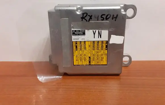 Lexus RX 330 - 350 - 400H Airbag control unit/module 1503006772 8917048610