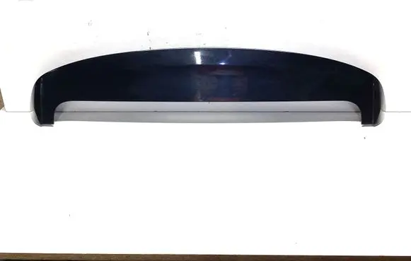 Tailgate/trunk spoiler