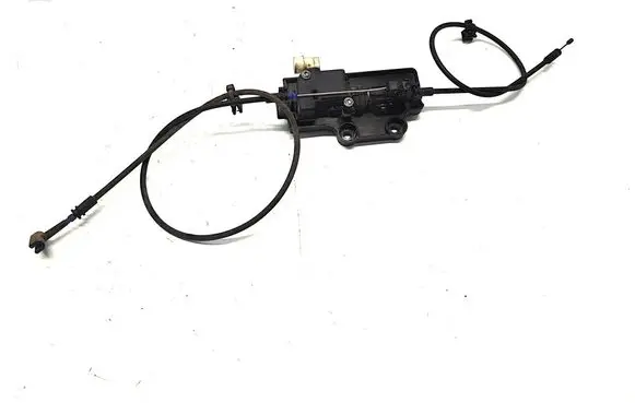 Tesla Model S Engine bonnet (hood) release handle 106181400D