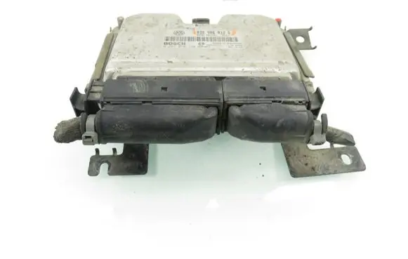 Skoda Octavia Mk1 (1U) Engine control unit/module 038906012G