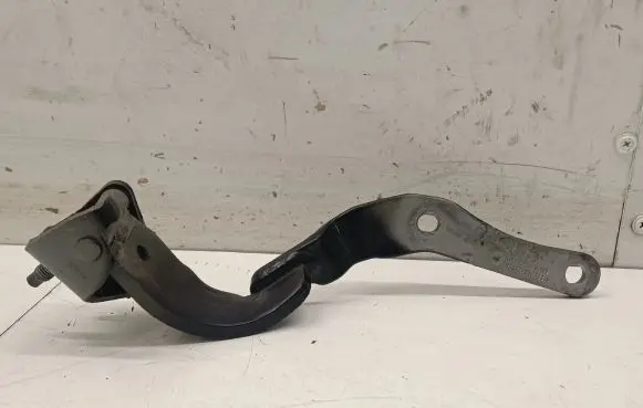 Audi TT TTS RS Mk3 8S Tailgate/trunk/boot hinge 8S8827300
