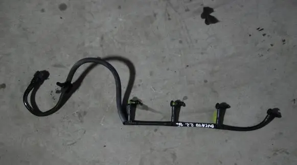 Fuel line pipe