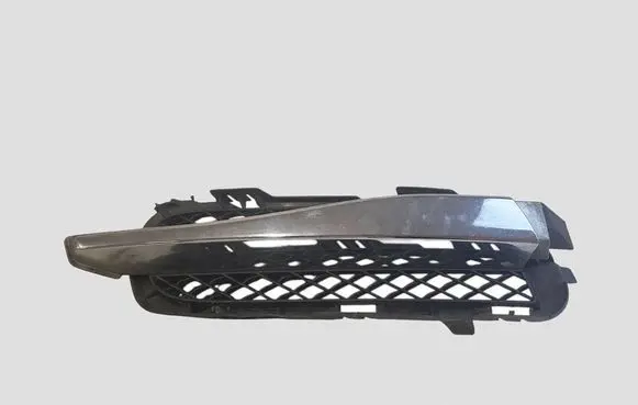 Jaguar XF X250 Front bumper lower grill 8X2315K232