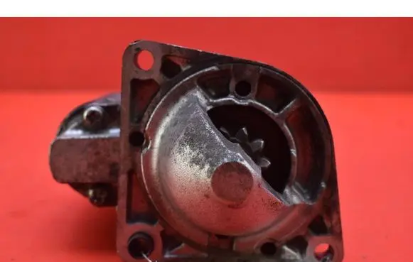 Opel Insignia A Starter motor 55353857