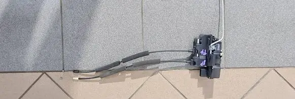 Chevrolet Captiva Front door lock