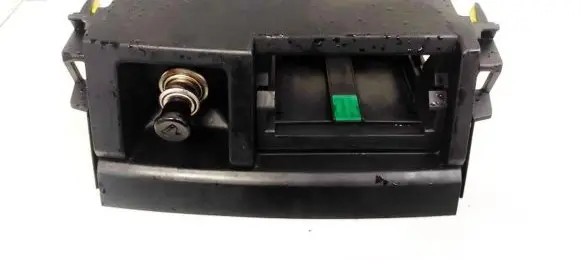 Toyota Land Cruiser (J120) Car ashtray 1A421015G 1A421-015G