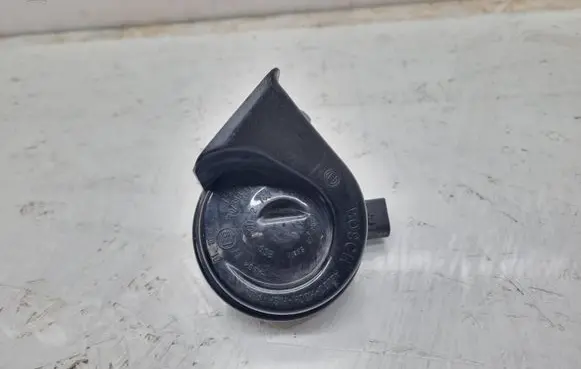 Volkswagen PASSAT B5.5 Horn signal 011157