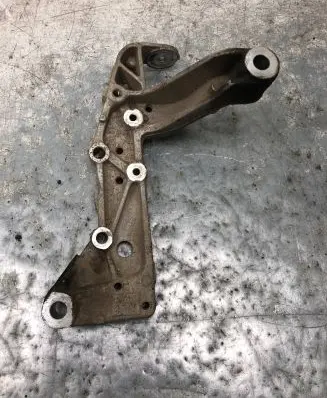Volkswagen Golf VI Front control arm 1K0199296F