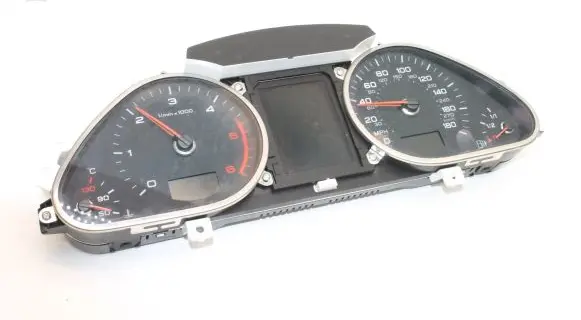 Audi Q7 4L Speedometer (instrument cluster) 4L0920983T