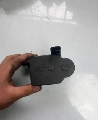 Chrysler 300 - 300C Turbine electric control actuator 7373